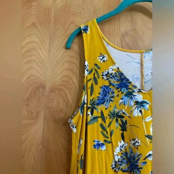 St.Johns Bay Midi Dress Floral Size Medium EUC - Picture 4 of 9